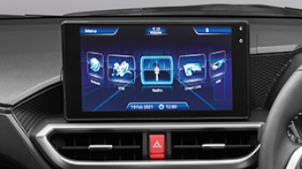 Infotainment within easy reach*